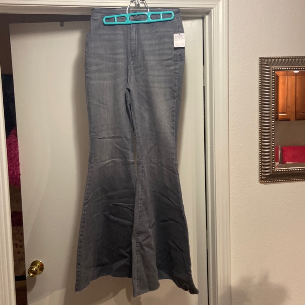 Free People super flare stretchy jeans NWT size 30